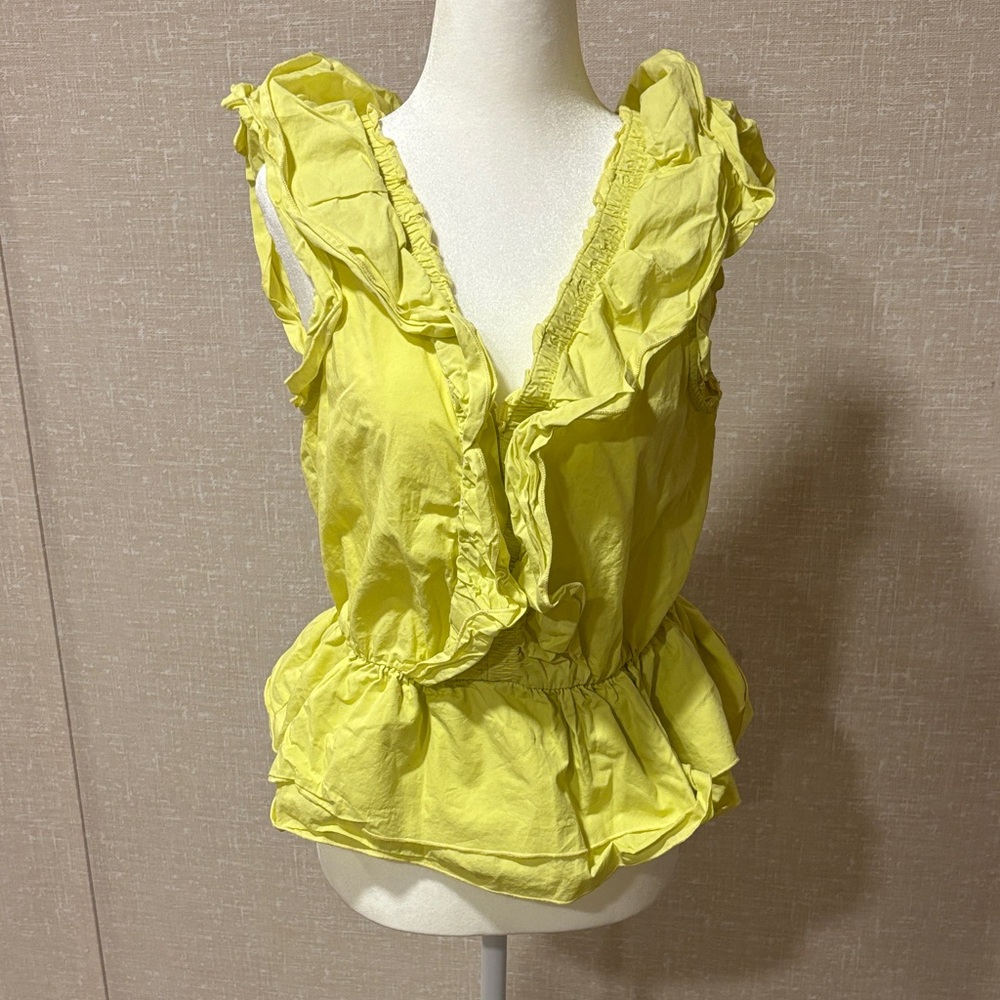 CeCe Bright Yellow Ruffled V-Neck Peplum Sleeveless Top